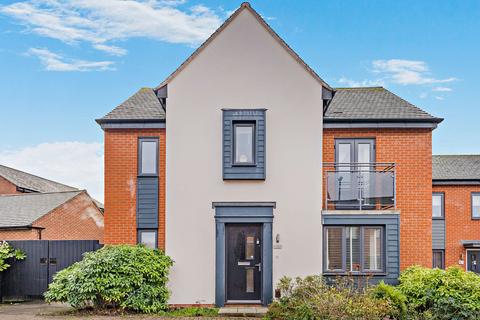 4 bedroom detached house for sale, Cheshires Way, Telford TF3