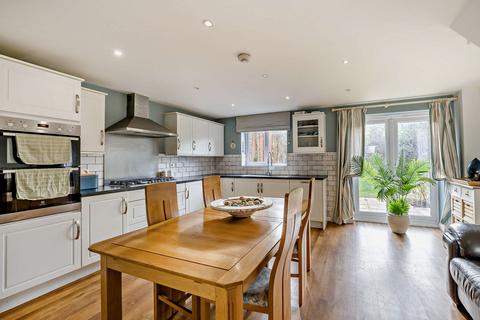 4 bedroom detached house for sale, Cheshires Way, Telford TF3