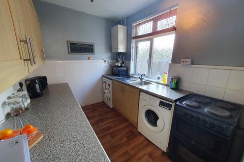 undefined, Woodbury Hill, Luton, Bedfordshire, LU2 7JP