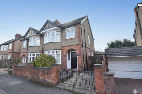 Woodbury Hill, Luton, Bedfordshire, LU2 7JP