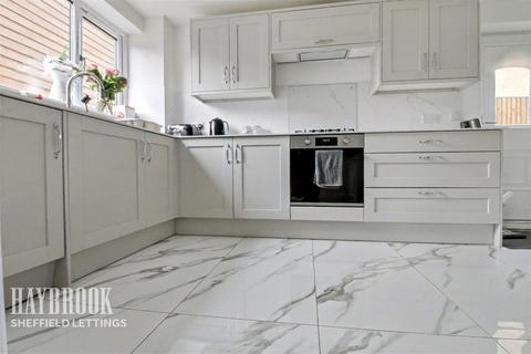 3 bedroom semi-detached house to rent, Beech Crescent, Sheffield