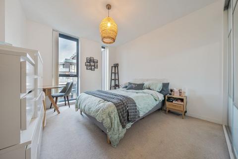 1 bedroom flat for sale, Quebec Way, London, SE16