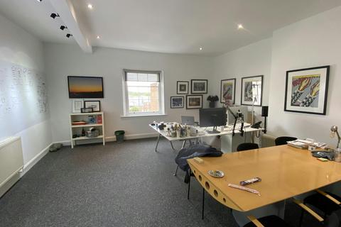 Office for sale, 9 Parade Leamington Spa CV32 4DG