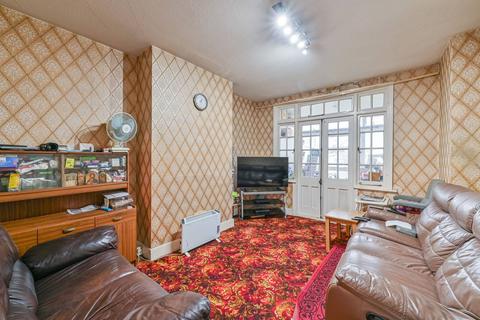 undefined, Bensham Manor Road, Thornton Heath, CR7
