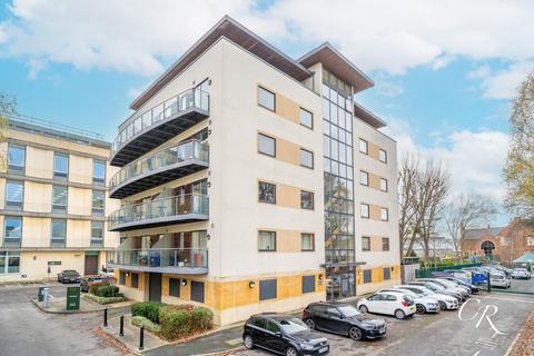 St. James Square, Cheltenham GL50