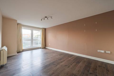 2 bedroom flat for sale, Gean Court, London Square, Cline Road, London, N11 2NF, New Southgate, London, N11