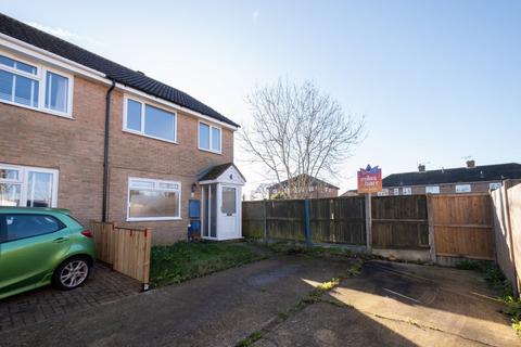 3 bedroom semi-detached house for sale, Coniston Drive, Aylesham, Canterbury, Kent, CT3