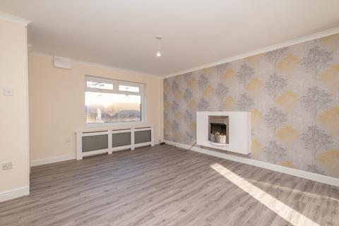 3 bedroom semi-detached house for sale, Coniston Drive, Aylesham, Canterbury, Kent, CT3