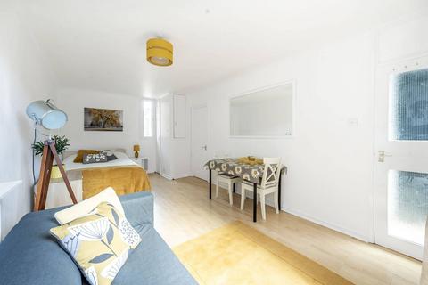 undefined, Charlwood Street, Pimlico, London, SW1V