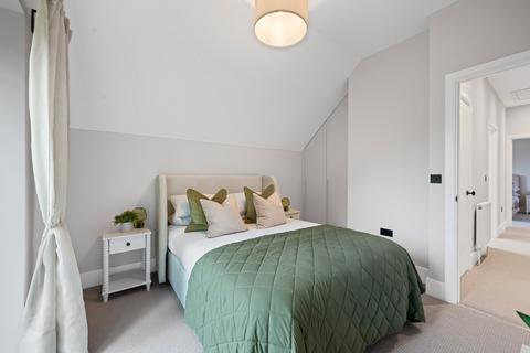 2 bedroom apartment for sale, Flat 10 Abbotswood Place, Streatham, SW16