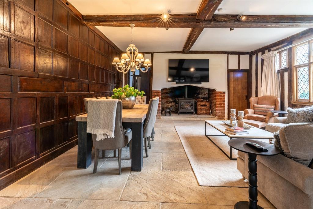 Dining/Living Hall