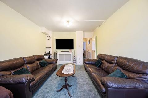3 bedroom flat for sale, Kingsland Road, Hoxton, London, E2