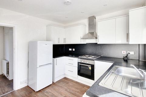 undefined, Hawes Lane, West Wickham, BR4