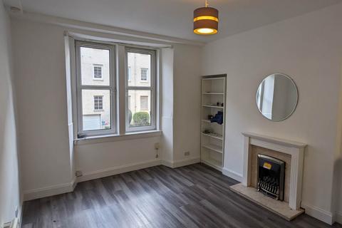 undefined, Caledonian Crescent, ,