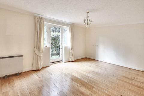 2 bedroom terraced house for sale, Alderbrook Court, West Wickham