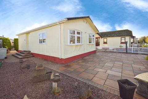 2 bedroom park home for sale, Kingfisher Drive, Skegness PE25