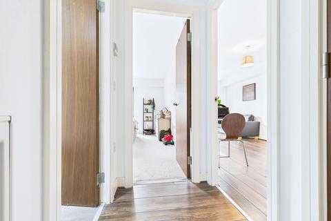 undefined, Lombard Street, Fabrick Square, B12