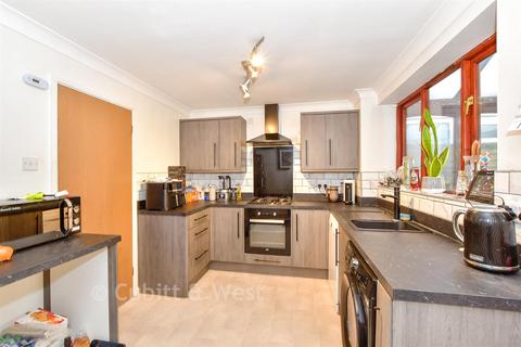undefined, Sheppard Close, Waterlooville PO8