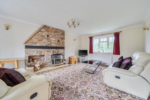 undefined, Northend Close, Flackwell Heath, High Wycombe, Buckinghamshire, HP10