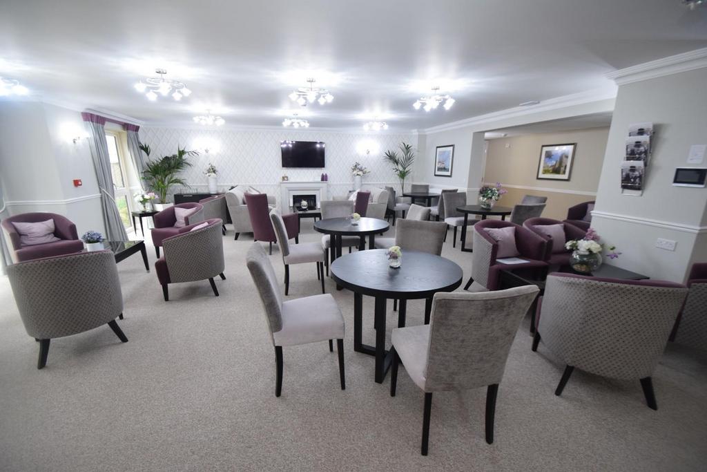 Communal lounge.JPG