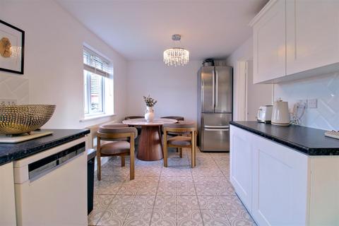 3 bedroom end of terrace house for sale, Tyrrell Crescent, South Wootton, King's Lynn