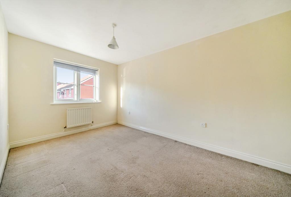 1383224 12 692587...