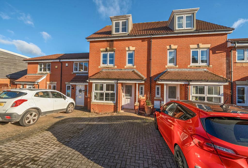 1383224 2 6925876...