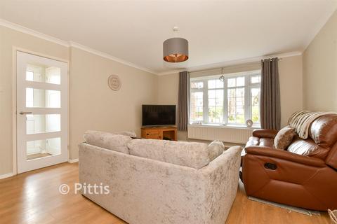 2 bedroom ground floor maisonette for sale, Woodlands, Bembridge PO35