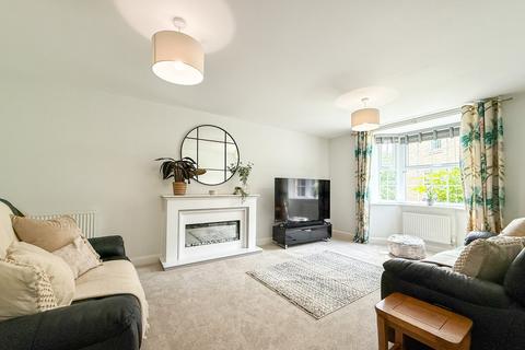 undefined, Fieldfare Close, Huddersfield HD4