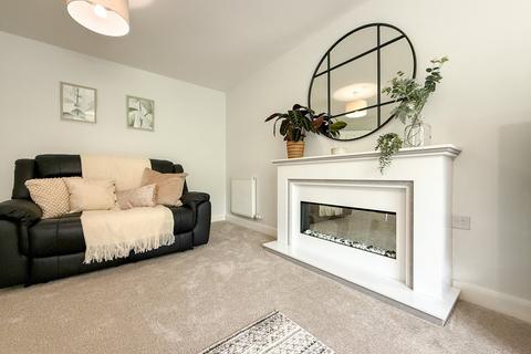 undefined, Fieldfare Close, Huddersfield HD4