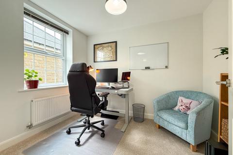 undefined, Fieldfare Close, Huddersfield HD4