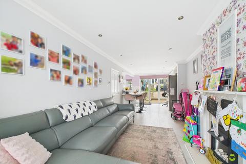 undefined, Collindale Avenue, Erith, Kent, DA8