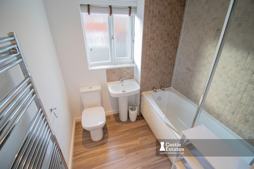 Family bathroom
