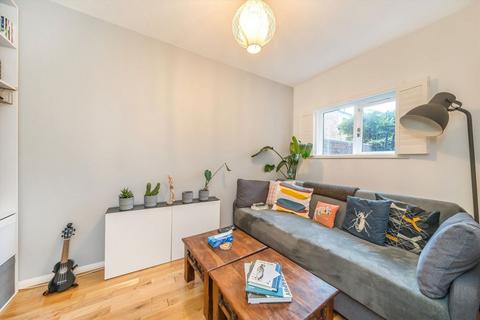 2 bedroom maisonette for sale, Prospect Place, London E1W
