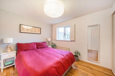 2 bedroom maisonette for sale, Prospect Place, London E1W