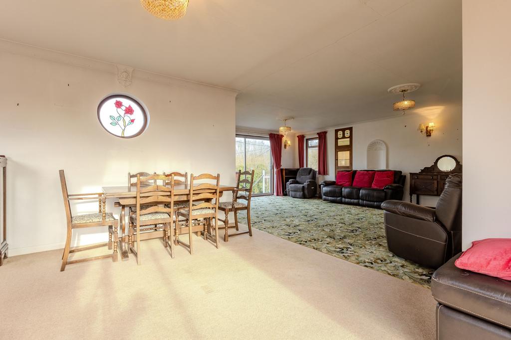 Dining Room (2)