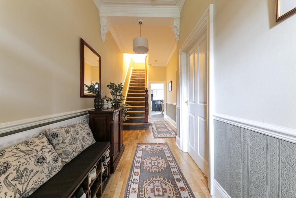 Hallway.jpg