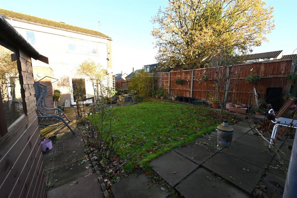Garden1.JPG