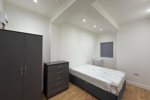 undefined, Northcote Avenue, Southall