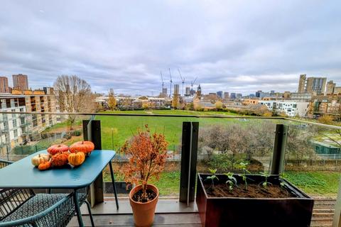 1 bedroom flat for sale, Chorley Court, Lansbury Square, Madeira Street, Poplar, London, E14