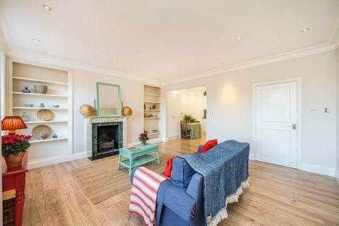 Tachbrook Street, London SW1V