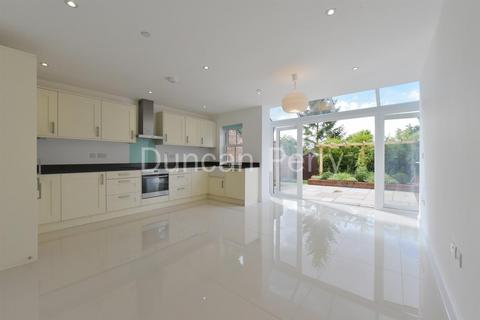 undefined, Dugdale Hill Lane, Herts EN6