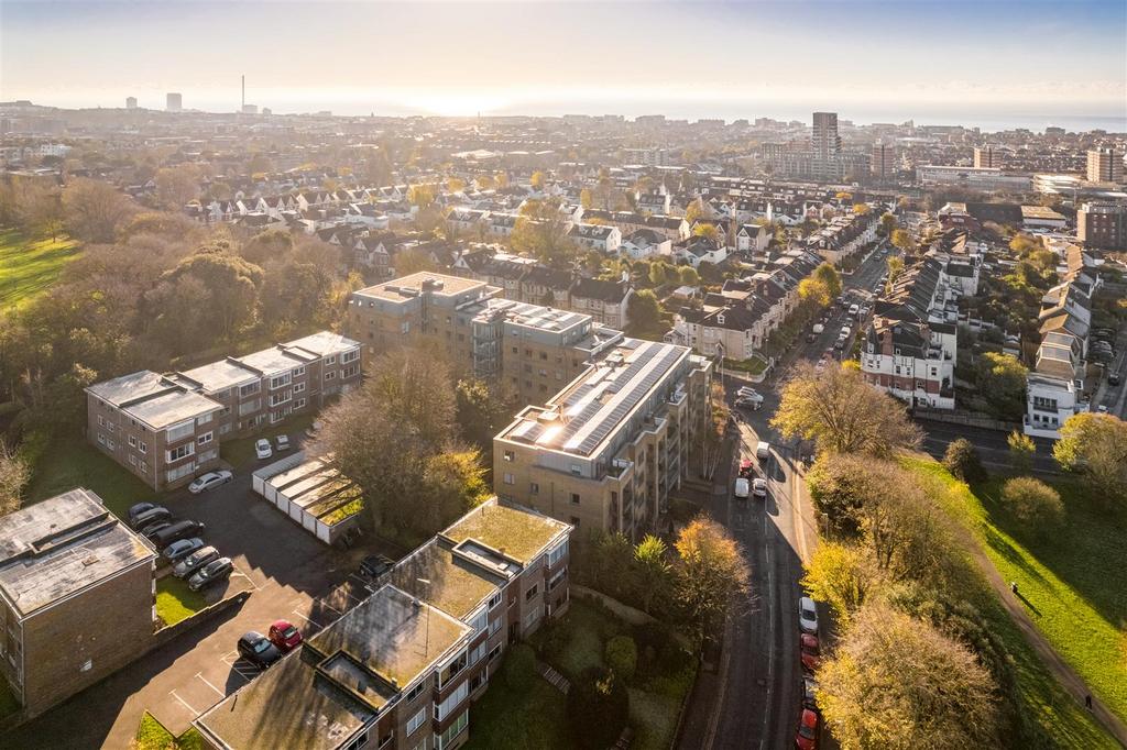 Flat 26 Park House-25.jpg