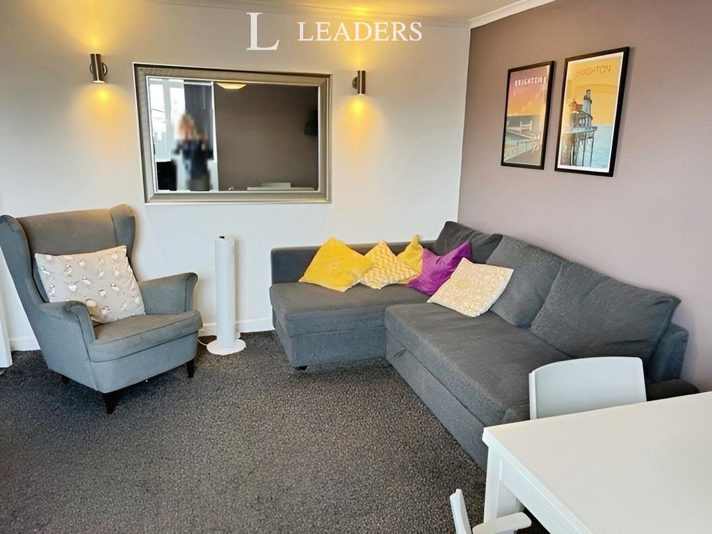 Lounge 2nd picture