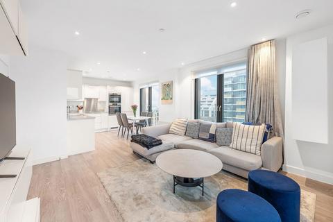 2 bedroom apartment to rent, London SW18
