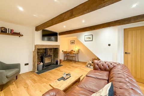 2 bedroom cottage for sale, Church Street, Holmfirth HD9