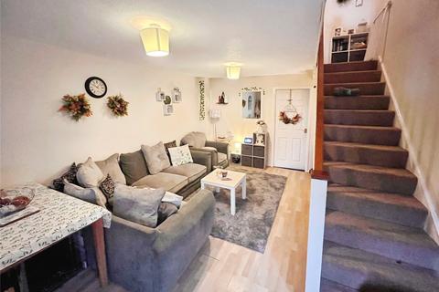 2 bedroom terraced house to rent, Herons Rise, Hampshire SP10