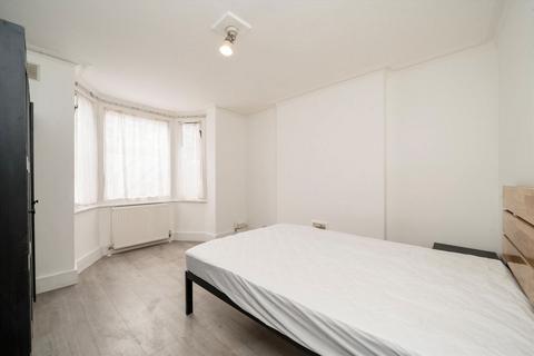 undefined, Gayford Road, London W12