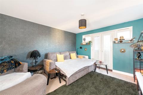3 bedroom semi-detached house for sale, Butter Row, Wolverton, Milton Keynes, Buckinghamshire, MK12
