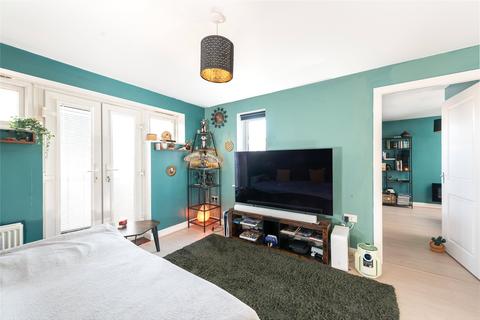 3 bedroom semi-detached house for sale, Butter Row, Wolverton, Milton Keynes, Buckinghamshire, MK12